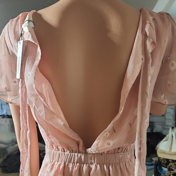 Sugarlips Light Pink Mini Dress with Floral Design - Picture 14 of 14